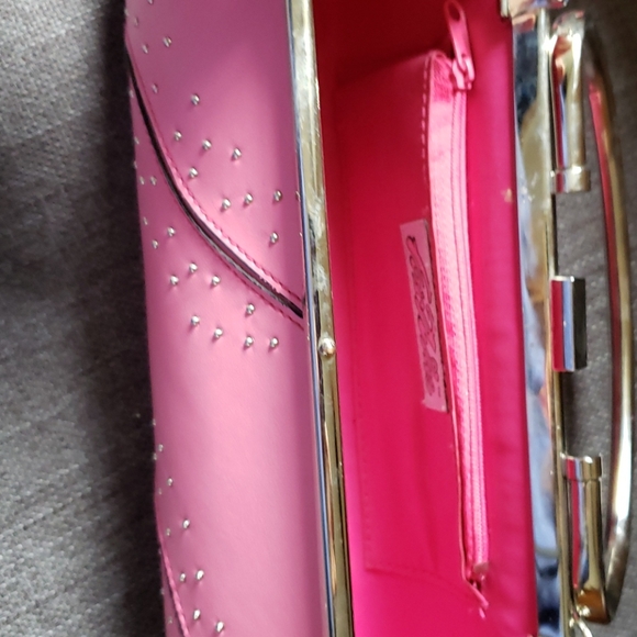 Purse - Picture 3 of 6